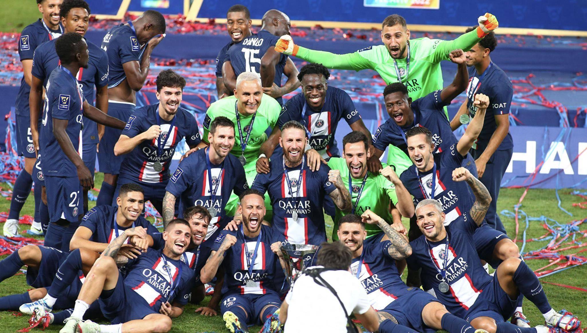 风云突变武汉三镇关键时刻更衣室发声，法国杯版图或变，球迷炸锅，团队化学反应显著-体育赛事