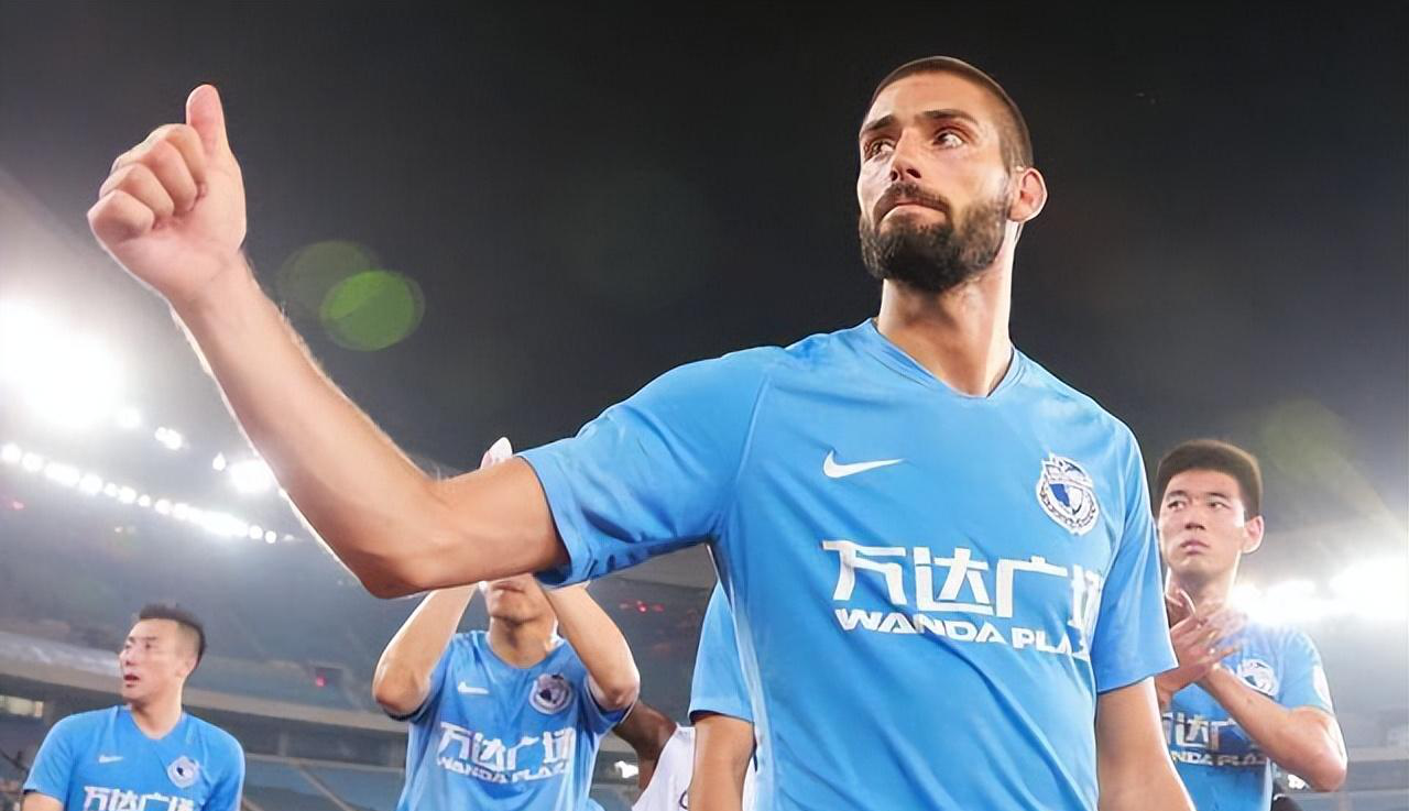 包含里程碑夜！马德里竞技完成体检；中超冲刺阶段刷纪录；管理层满意；数据趋势出现新变化的词条-体育新闻